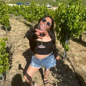 Curve Love High Rise Mom Short